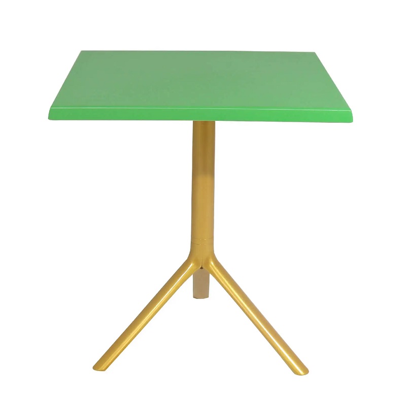 Table-Bistrot-Noa-3-Pieds-70×70-Cm-Werzalit-Socle-Peinture-Dore-Sotufab-–-Pistache-TBIS144DR.jpg