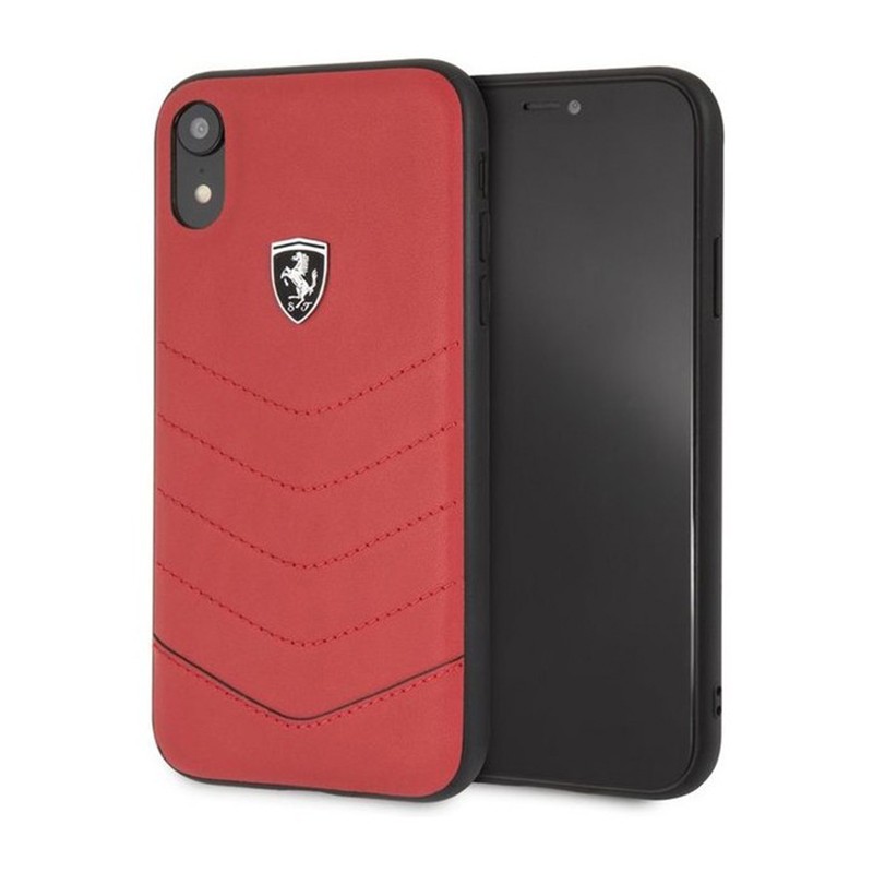 coque-ferrari-heritage-quilted-leather-rouge-iphone-61-xr.jpg